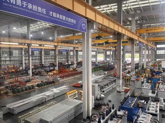 Secteur de l'énergie solaire, ancien rouleau à froid, fonctionnement automatisé et parfaite compatibilité avec les composants PV